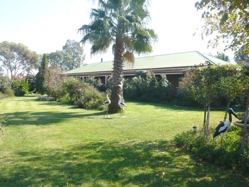 424 ECHUCA WEST SCHOOL ROAD, Echuca VIC 3564