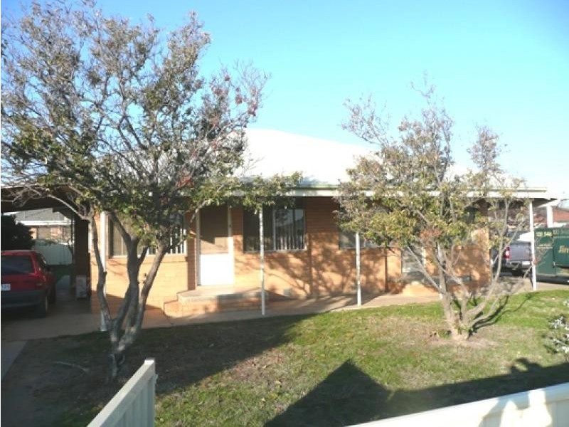 30 HOVELL STREET, Echuca VIC 3564