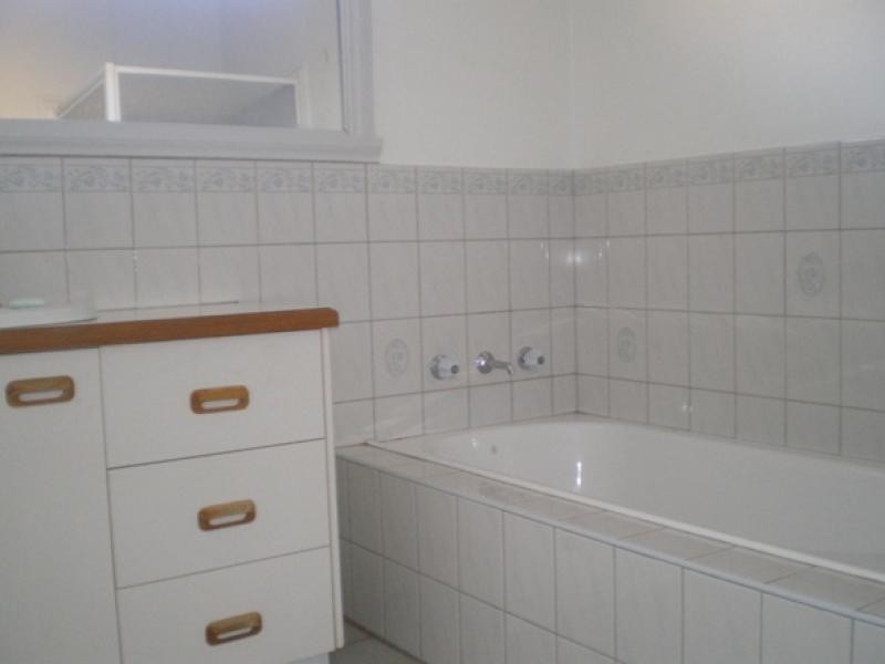 129 CROSSEN STREET, Echuca VIC 3564