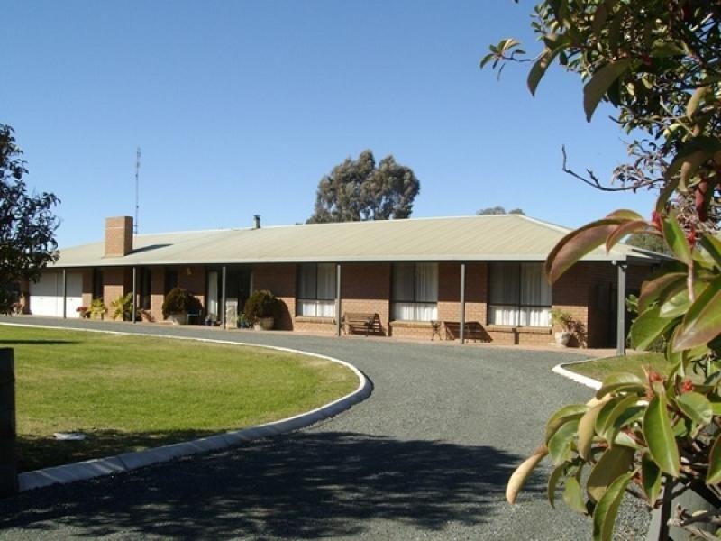 21 Tangey Lane, Echuca VIC 3564