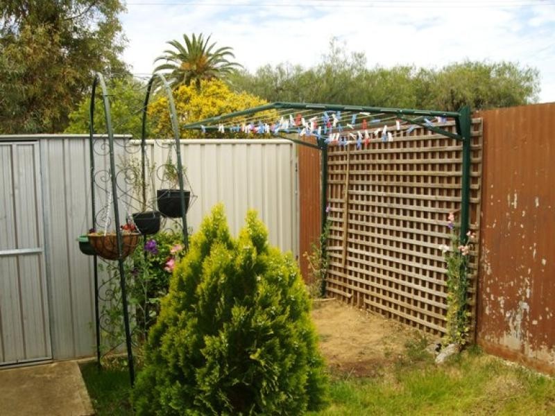 Unit 1, 103 Sutton Street, Echuca VIC 3564