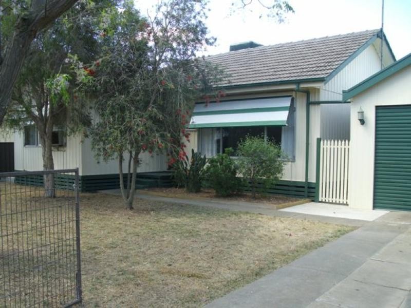6 McKenzie, Echuca VIC 3564