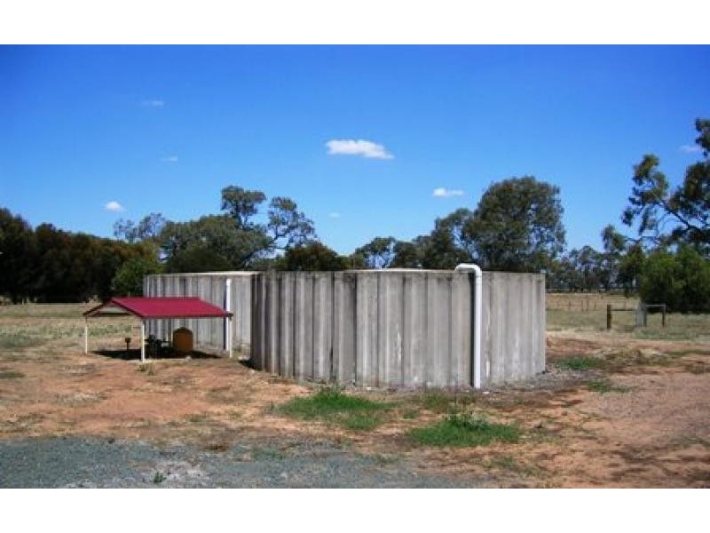 817 MCDONALD ROAD, Echuca VIC 3564