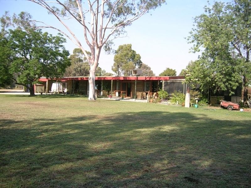 100 Pianta Road, Echuca VIC 3564