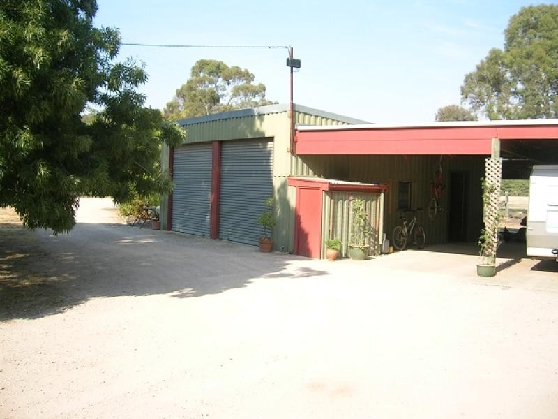 100 Pianta Road, Echuca VIC 3564