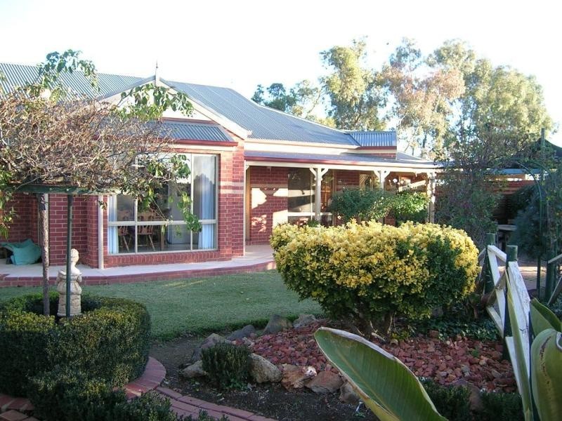 1295 Mitiamo Road, Echuca VIC 3564