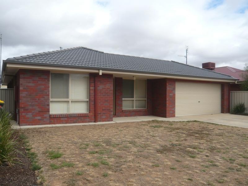 2 a Glencoe Blvd, MOAMA, Echuca VIC 3564