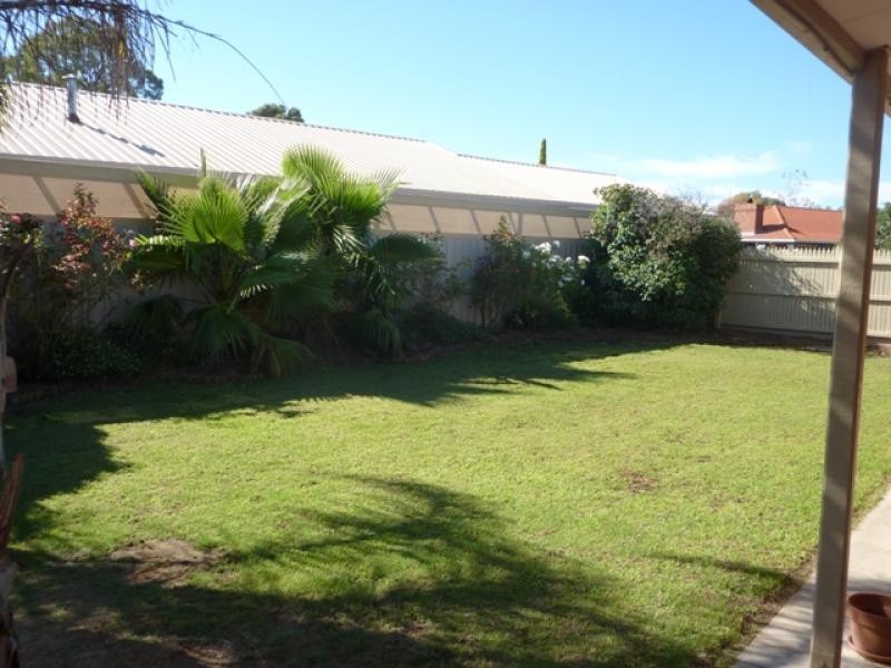 20 Adelaide Crescent, Echuca VIC 3564