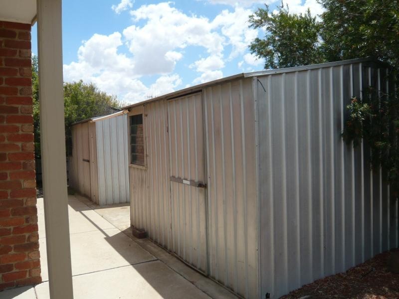 20 Adelaide Crescent, Echuca VIC 3564