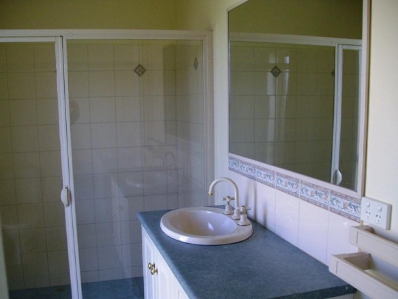 12a Winnima Avenue, Moama NSW 2731