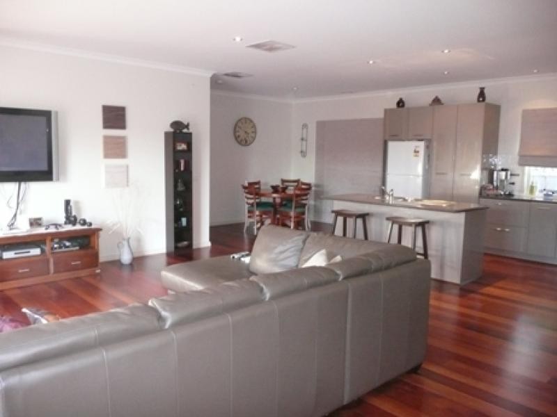 Unit 2/7 Eyre Street, Echuca VIC 3564