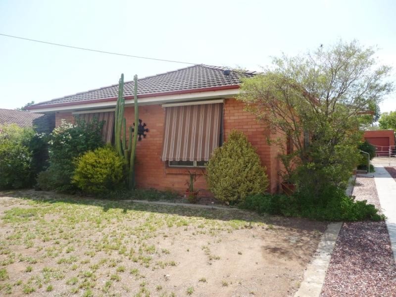 62 Crossen Street, Echuca VIC 3564