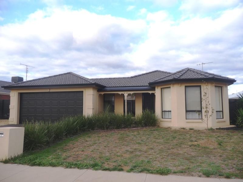 16 Elm Street, Echuca VIC 3564