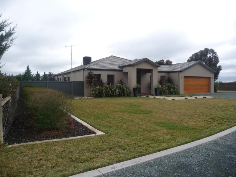 19 Rivergums Drive, Moama NSW 2731