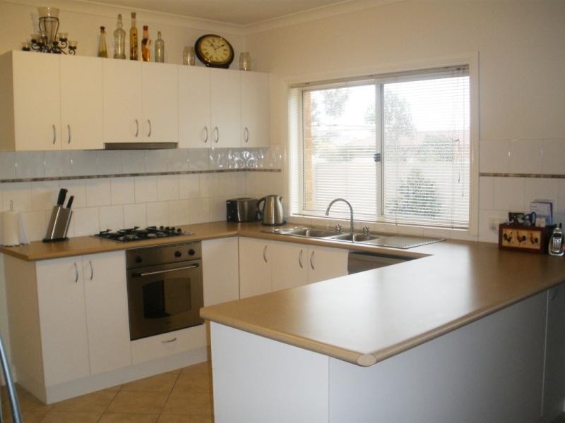 Unit 2/56 Lawson Drive, Moama NSW 2731