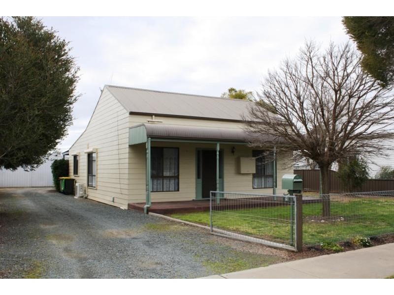 78 Dudley Street, Rochester VIC 3561