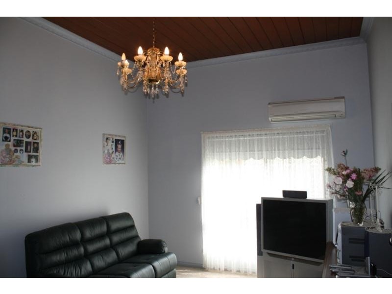 78 Dudley Street, Rochester VIC 3561