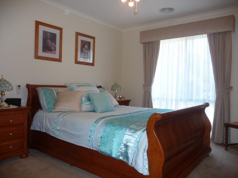 4 Tasman Court, Echuca VIC 3564