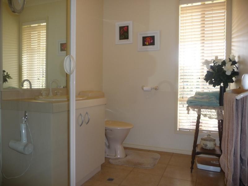 4 Tasman Court, Echuca VIC 3564