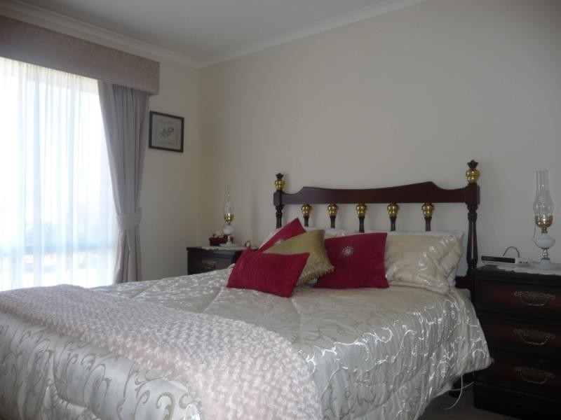 4 Tasman Court, Echuca VIC 3564