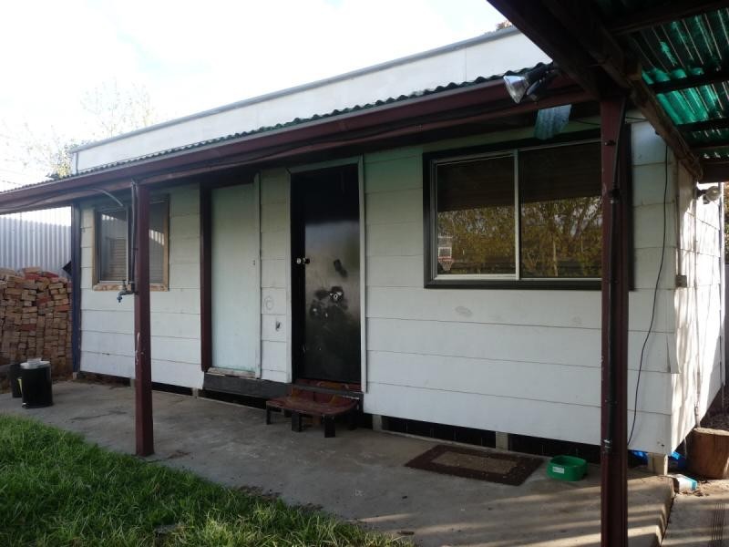 27 Regent Street, Moama NSW 2731