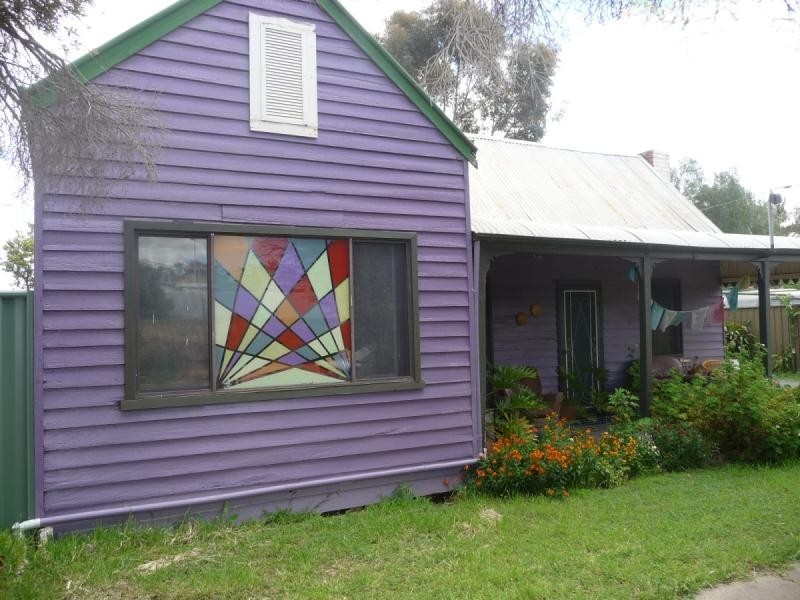 25 Moama Street, Echuca VIC 3564