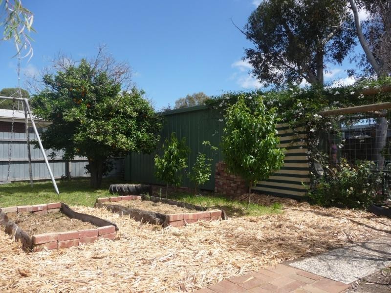25 Moama Street, Echuca VIC 3564