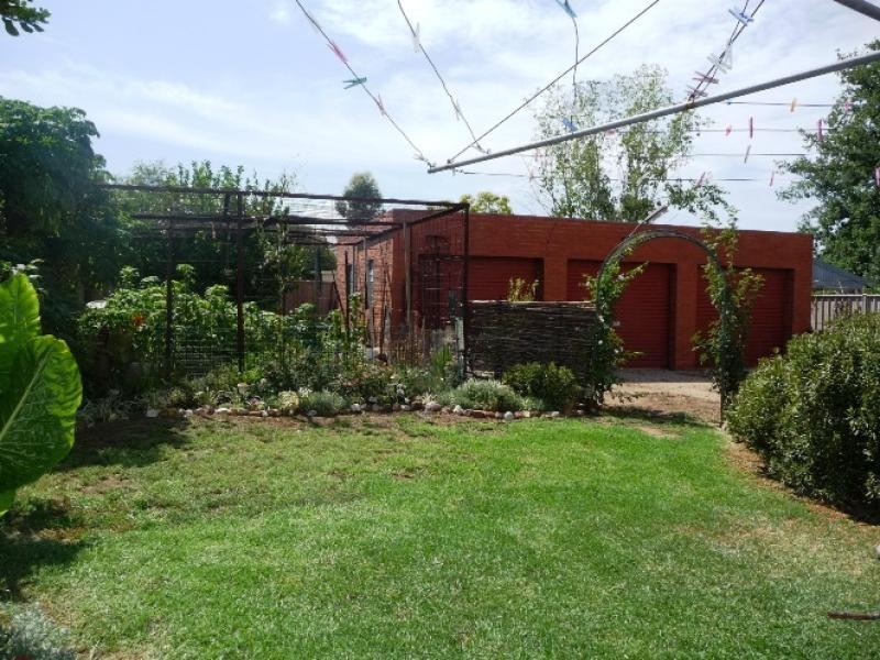 62 Crossen Street, Echuca VIC 3564