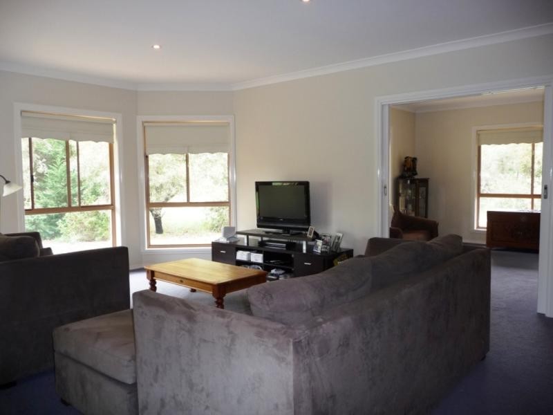 37 WHARPARILLA DRIVE, Echuca VIC 3564