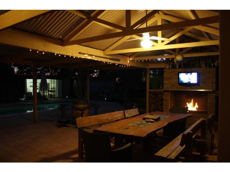 37 WHARPARILLA DRIVE, Echuca VIC 3564