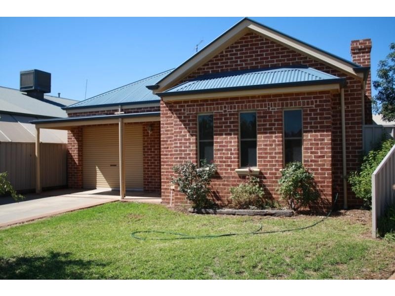 12a Winnima Avenue, Moama NSW 2731