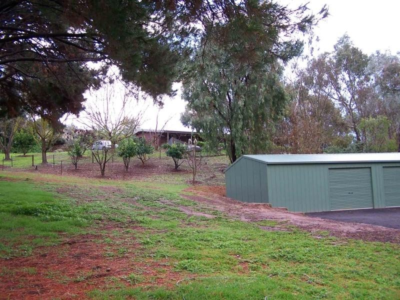 350 Long Gully Road, Euroa VIC 3666