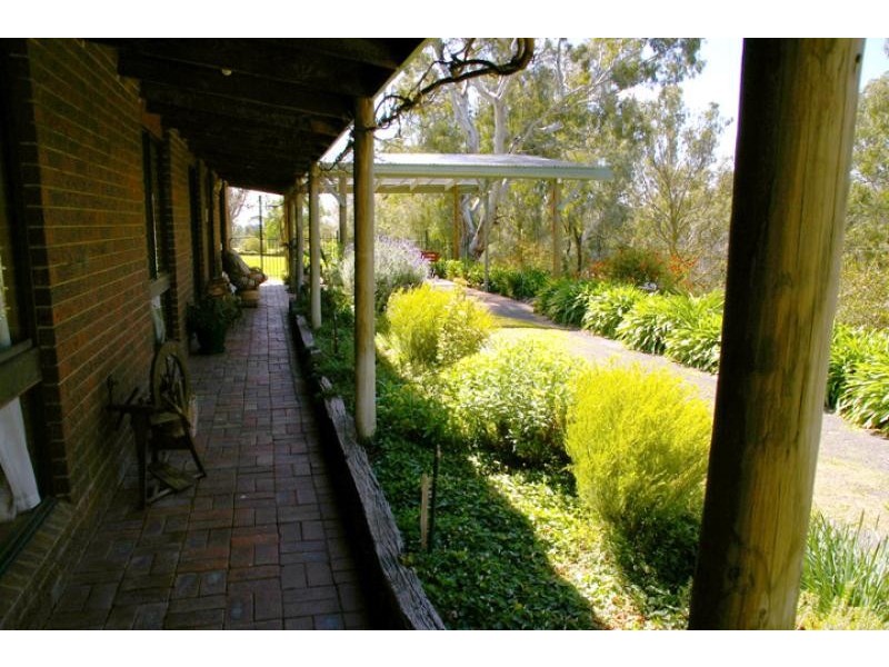 350 Long Gully Road, Euroa VIC 3666