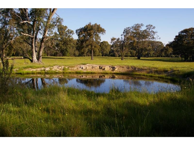 1 Carpenters Lane, Strathbogie VIC 3666