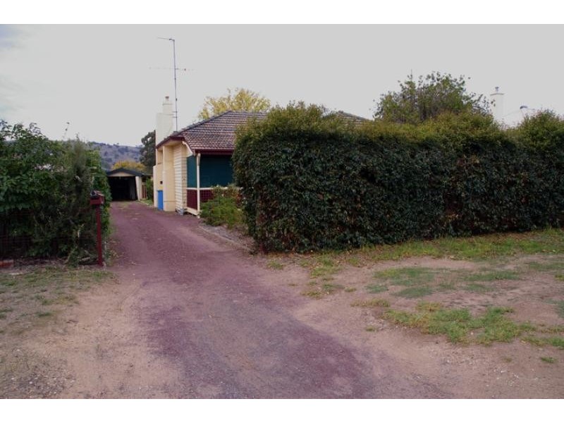 31 Weir Street, Euroa VIC 3666