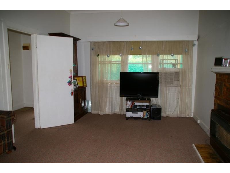 31 Weir Street, Euroa VIC 3666