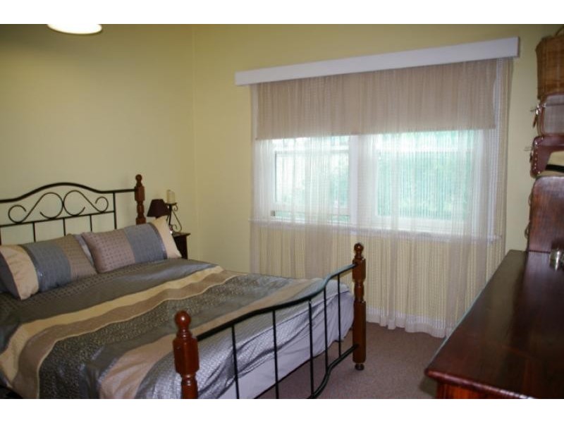 31 Weir Street, Euroa VIC 3666