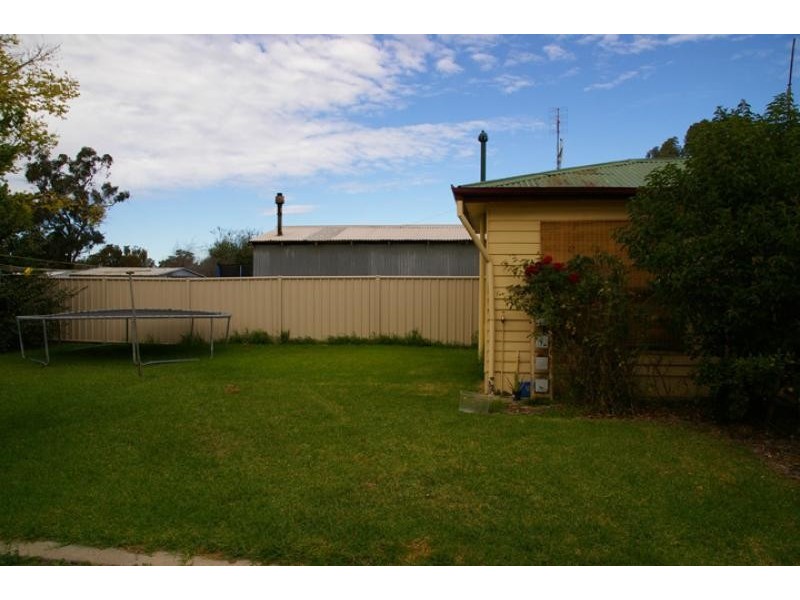 31 Weir Street, Euroa VIC 3666