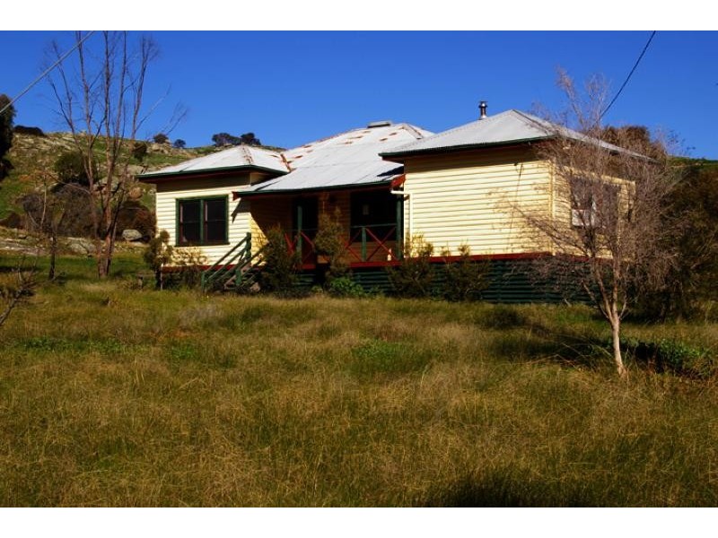 302 Cemetery Lane, Euroa VIC 3666