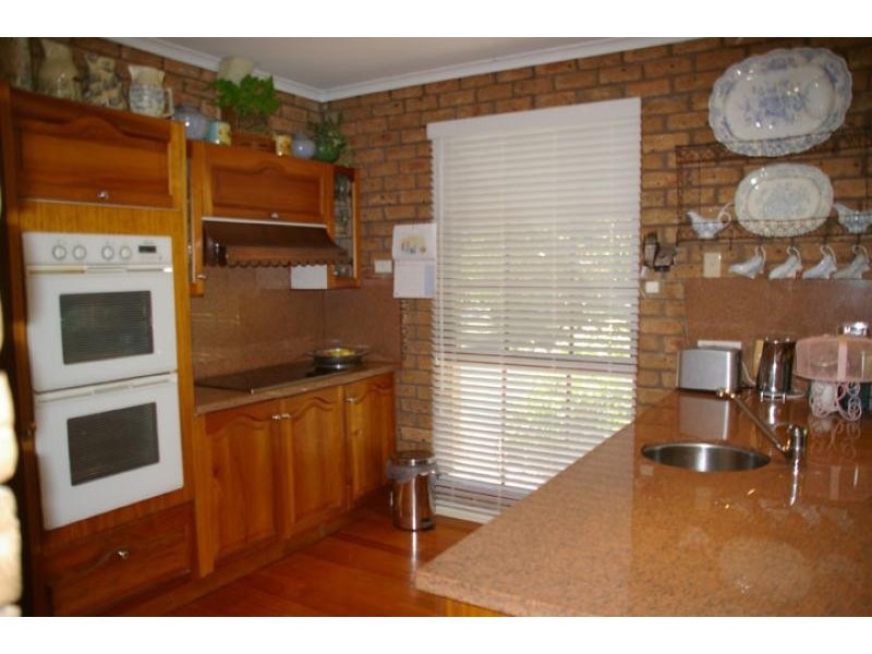 24 Lydiards road, Euroa VIC 3666