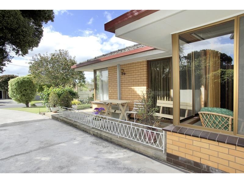 22 FAIRFIELD AVENUE, Belmont VIC 3216