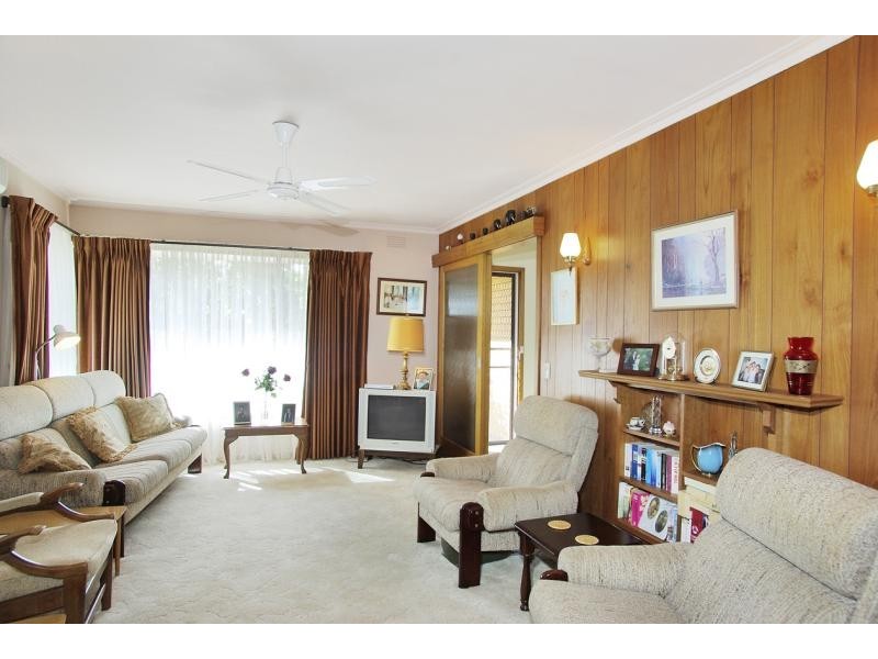 22 FAIRFIELD AVENUE, Belmont VIC 3216