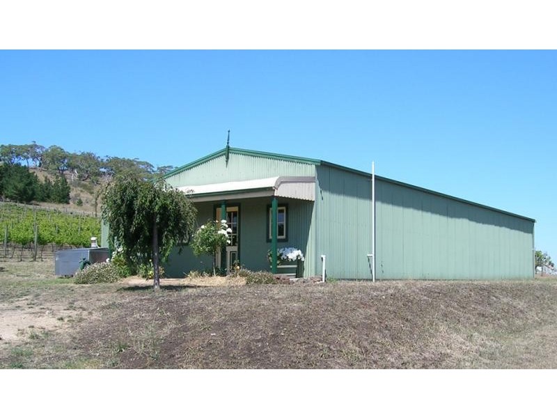 20 Staughton Vale  Road, Anakie VIC 3221