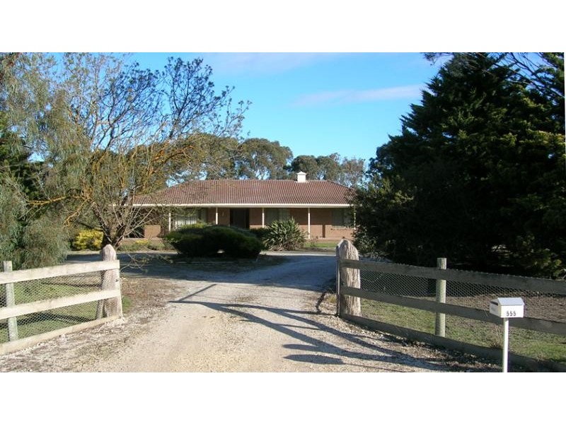 555 MT DUNEED ROAD, Freshwater Creek VIC 3216