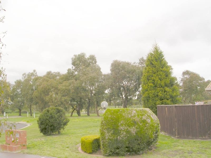 Unit 1/8 Camdell Court, Belmont VIC 3216