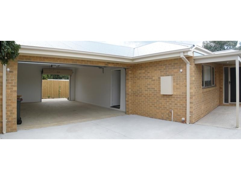 1 Kenneth Street, Belmont, Geelong VIC 3220