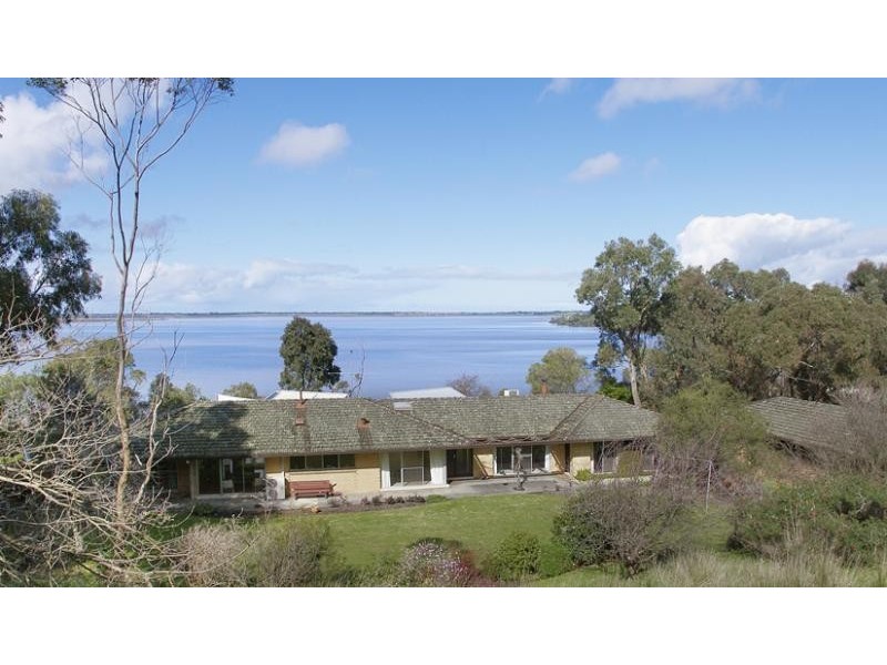 31 The Avenue, Leopold VIC 3224