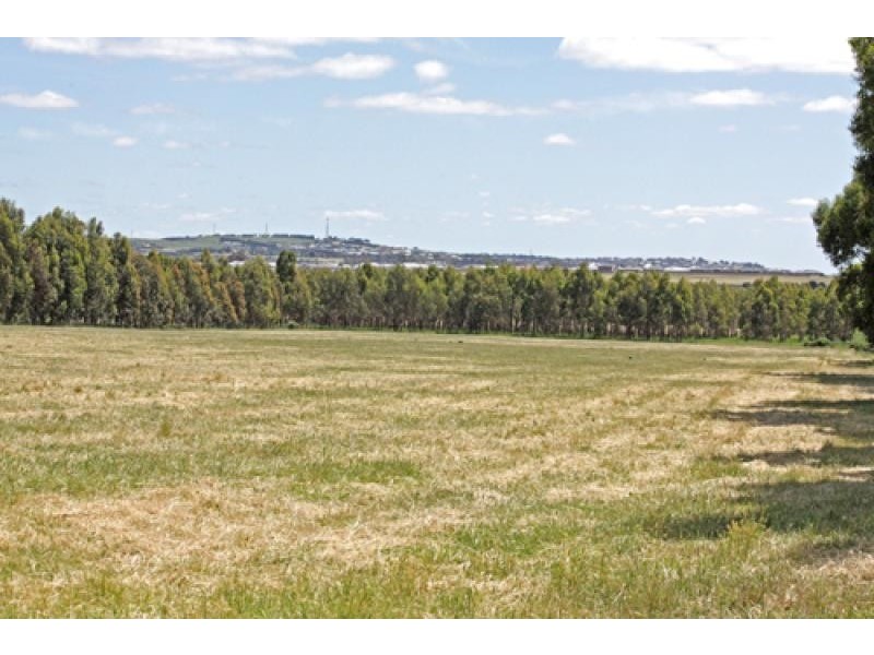 272 -278 Whites Road, Mount Duneed VIC 3216