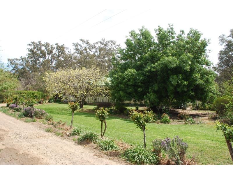 53 Brittain Rd, Numurkah VIC 3636