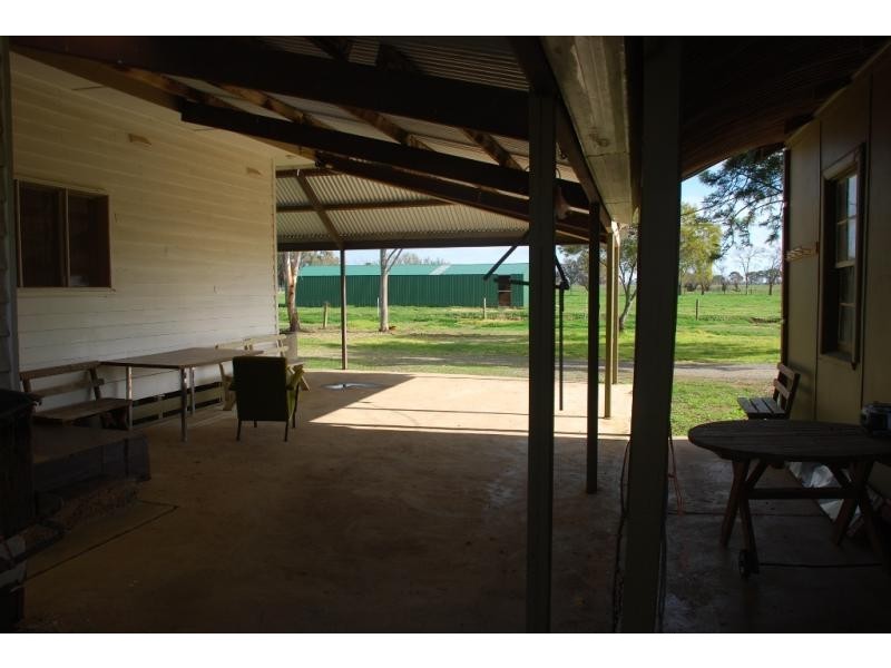 1030 Sidebottom Road, Pine Lodge VIC 3631